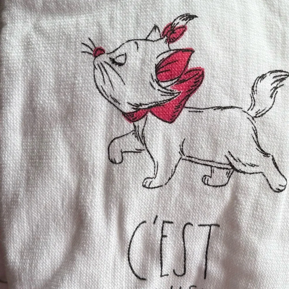 RAE DUNN X DISNEY NWT aristocats Marie vest manifique hand towel set